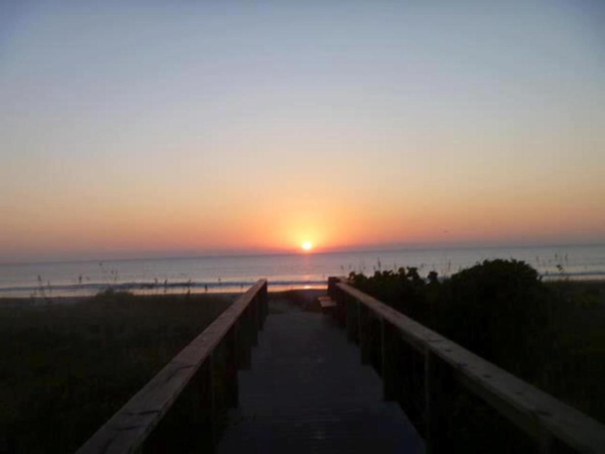 Royal Mansions Resort Cape Canaveral Buitenkant foto